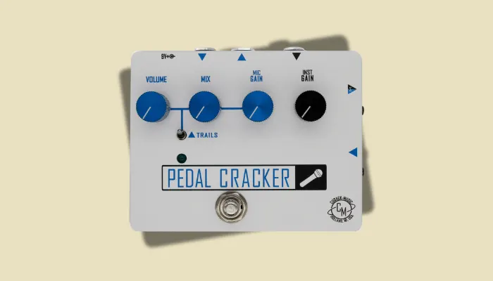 Cusack Pedal Cracker interface for connecting a vocal microphone to guitar pedals
