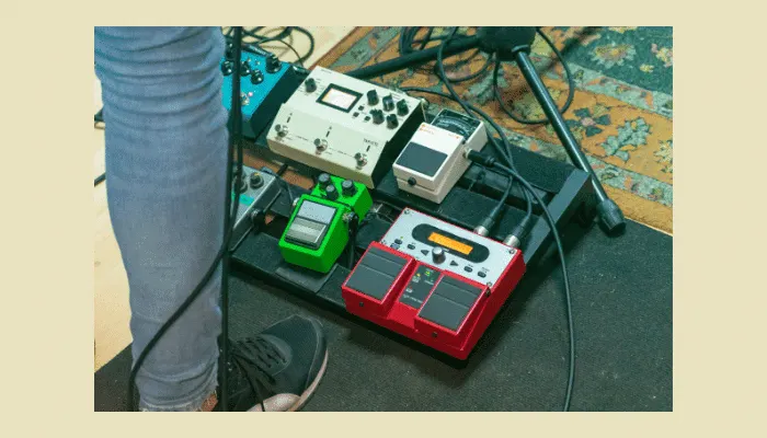 Hybrid guitar pedalboard with analog overdrive pedals and digital effects